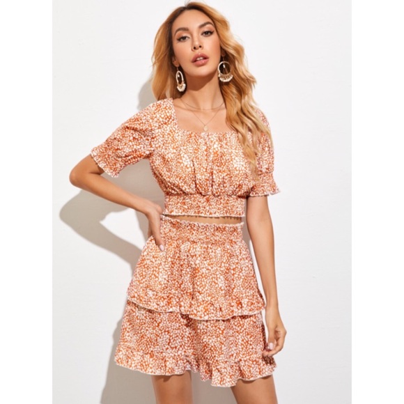 LAST ONE! Peachy Floral Boho Top w/ Ruffled Skirt - Picture 2 of 5